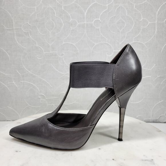 Elizabeth & James Stiletto Heels Womens 8 Gray Leather T-Strap Metal Spike Heel - Picture 1 of 16